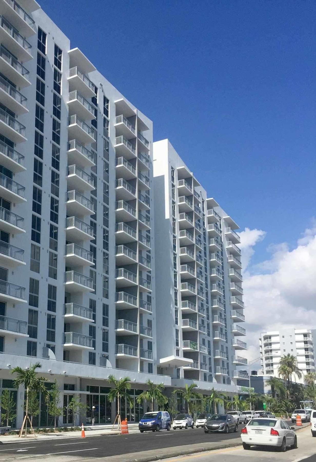Pelicanstay In Coconut Grove Miami Coral Gables Exterior photo
