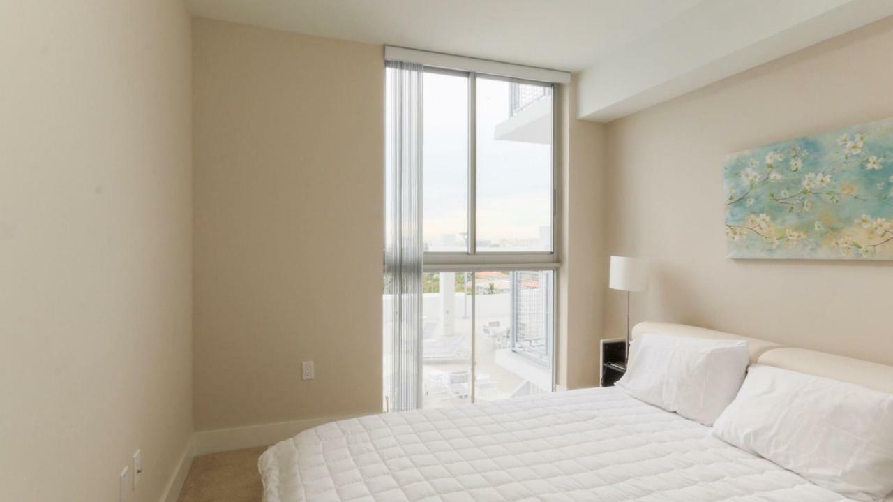 Pelicanstay In Coconut Grove Miami Coral Gables Exterior photo
