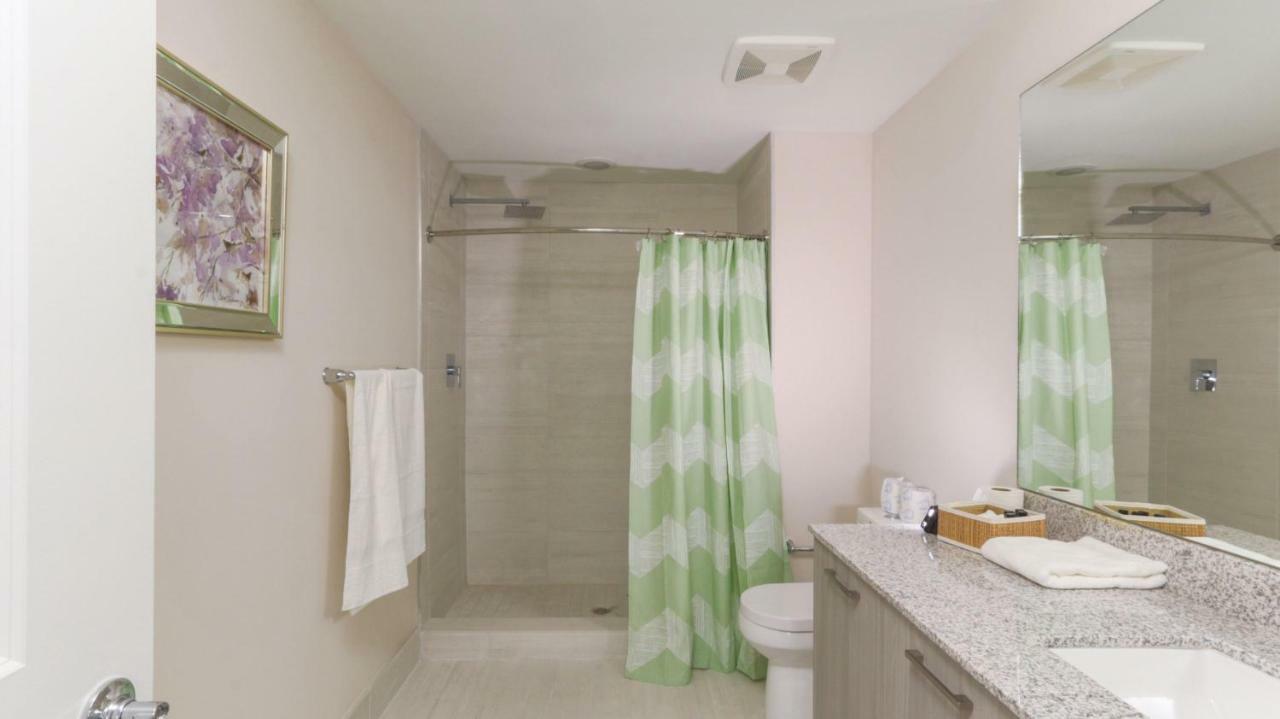 Pelicanstay In Coconut Grove Miami Coral Gables Exterior photo